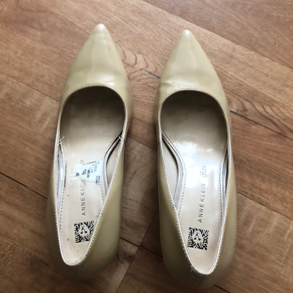Anne Klein Nude Heels